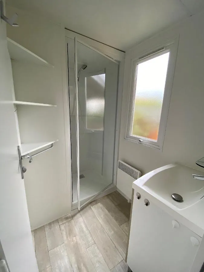 Kerlann 4 Etoiles Mobil Home 3 Chs 2 Sdb Pont Aven Finistere Pont-Aven