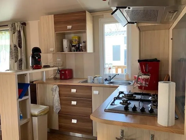 Kerlann 4 Etoiles Mobil Home 3 Chs 2 Sdb Pont Aven Finistere