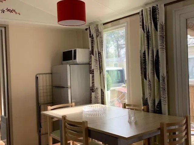 Campsite Kerlann 4 Etoiles Mobil Home 3 Chs 2 Sdb Pont Aven Finistere