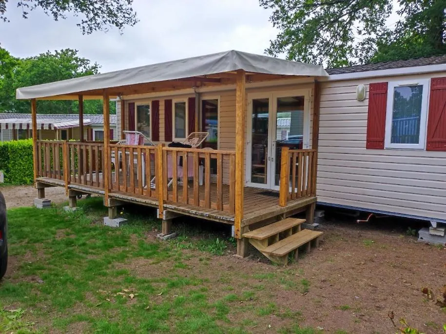 Campsite Kerlann 4 Etoiles Mobil Home 3 Chs 2 Sdb Pont Aven Finistere France